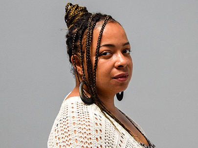 Alessandra Santos, Community Connector